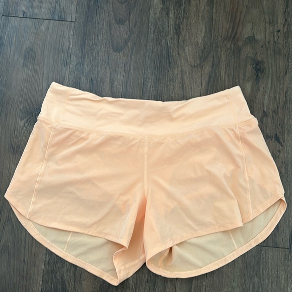 lululemon athletica Pants - Lululemon Speed Up Shorts 4”
